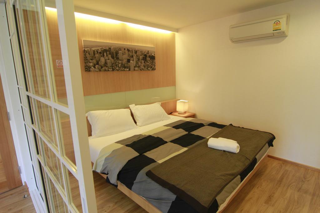 S Bloc Saladaeng Bed and Breakfast Bangkok Eksteriør billede