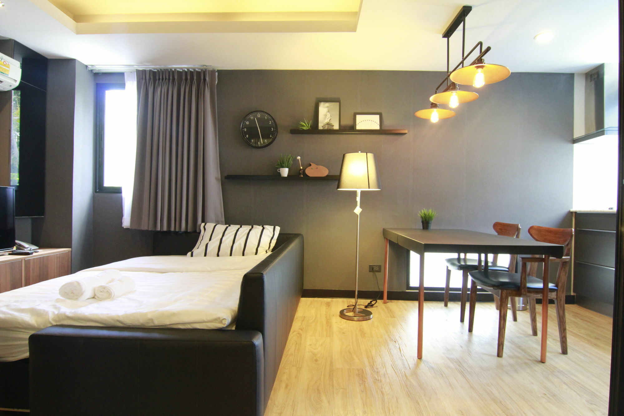 S Bloc Saladaeng Bed and Breakfast Bangkok Eksteriør billede