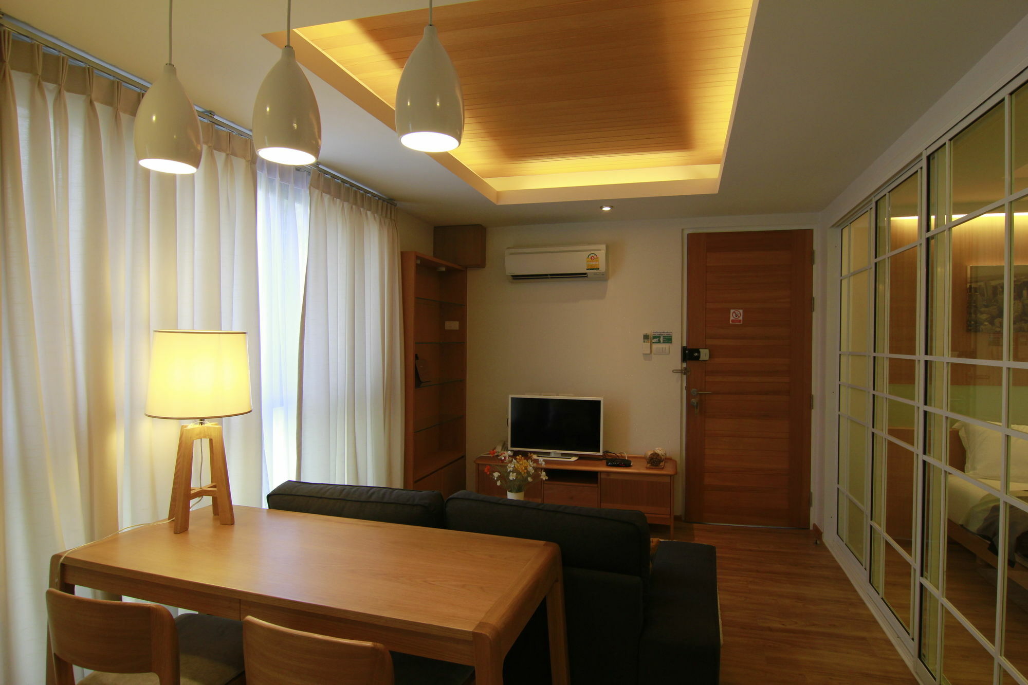 S Bloc Saladaeng Bed and Breakfast Bangkok Eksteriør billede